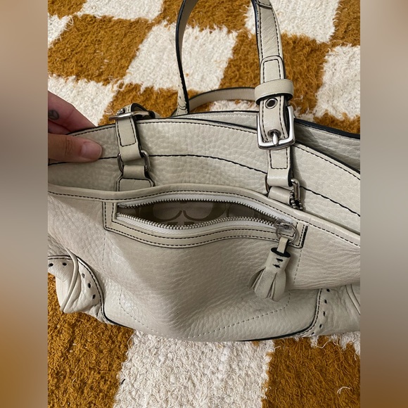 Coach purse - Picture 5 of 7